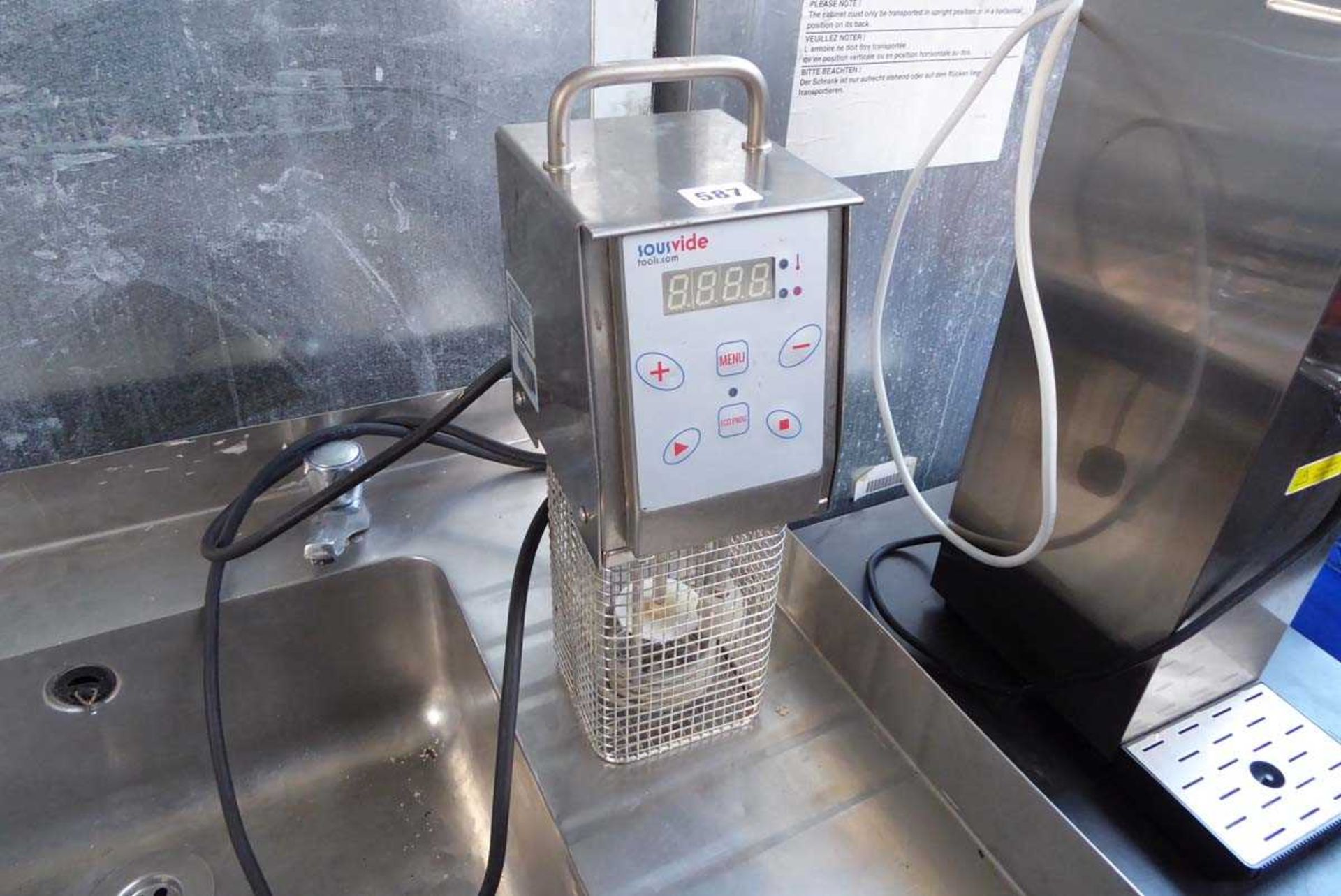 Sousvide heating element