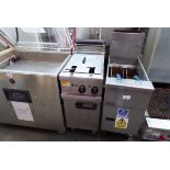 +VAT 40cm Lincat electric twin tank fryer with 2 baskets