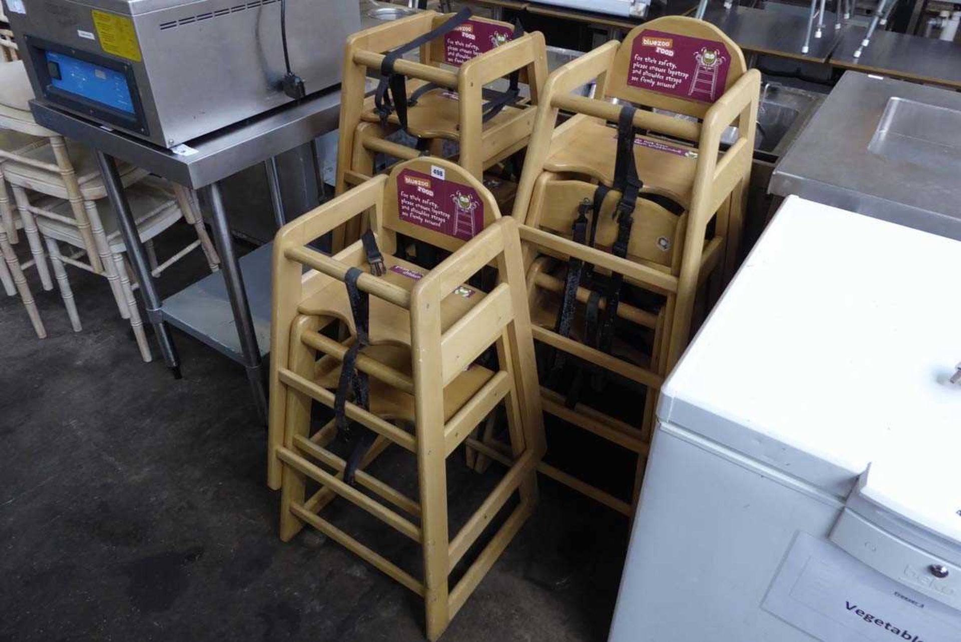 +VAT 8 stacking high chairs