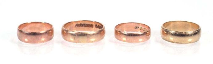 Four 9ct yellow and rose gold wedding bands, max ring size V 1/2 , overall 16.8 gms (4)