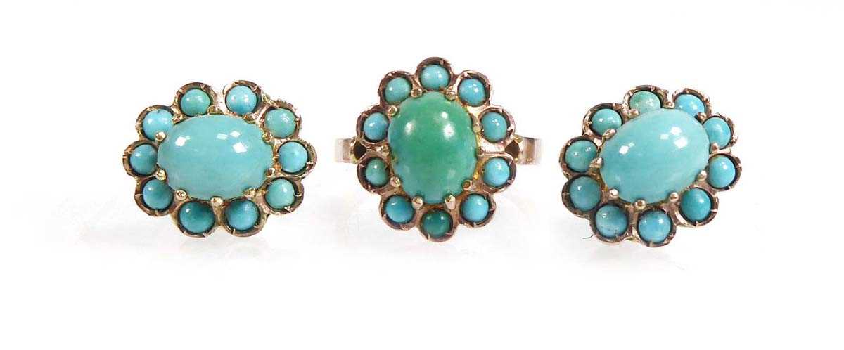 A yellow metal cluster ring set turquoise, ring size K, together with a pair of matching ear