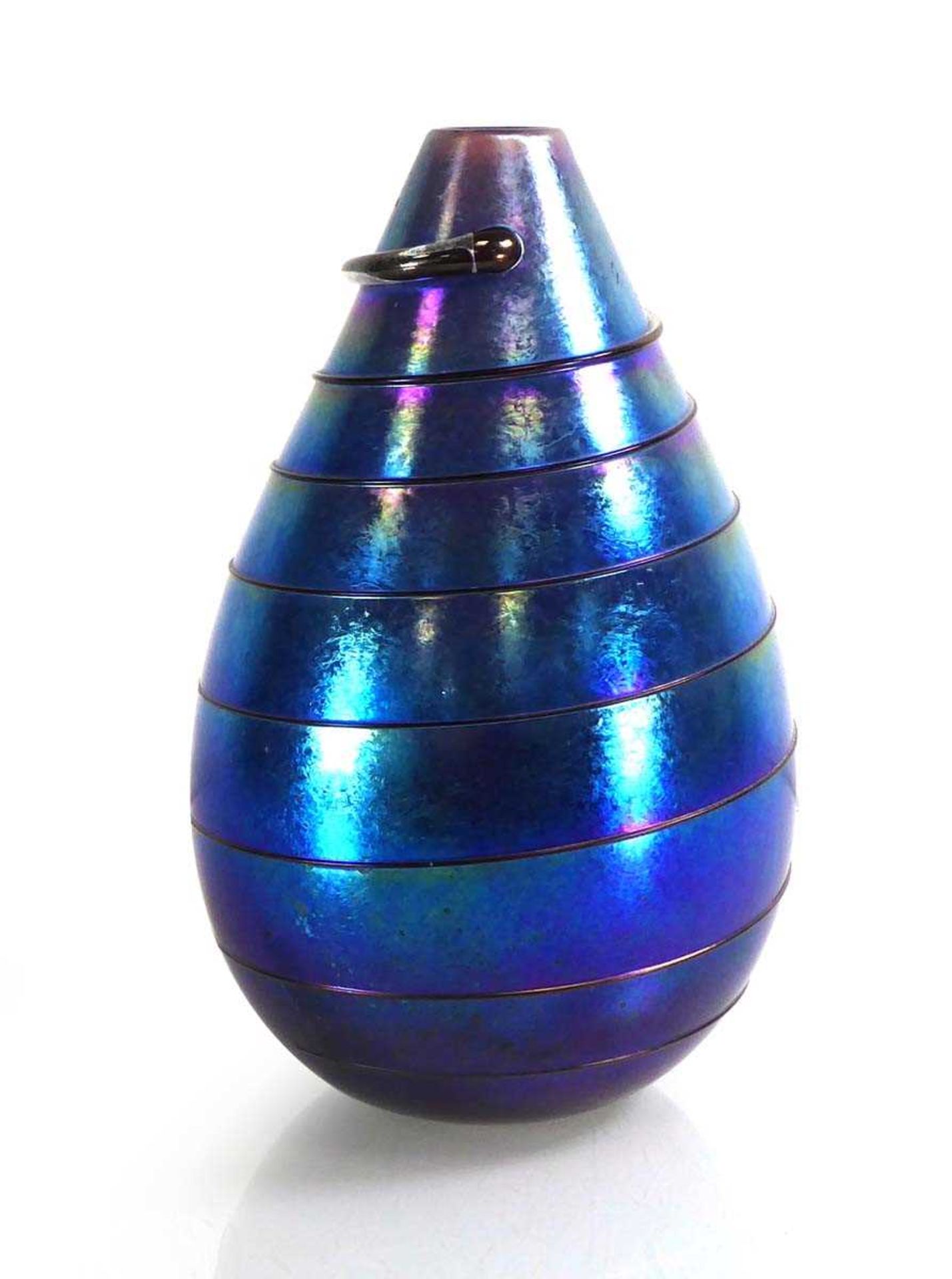 A Siddy Langley iridescent glass vase of ribbed form, signed and dated 2001, h. 19.5 cm No obvious