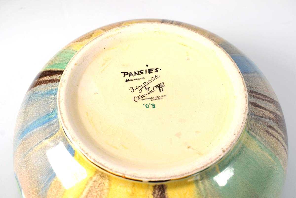 Clarice Cliff for Newport Pottery, a 'Bizarre' Range bowl decorated in the 'Pansies' pattern, di. - Image 3 of 3