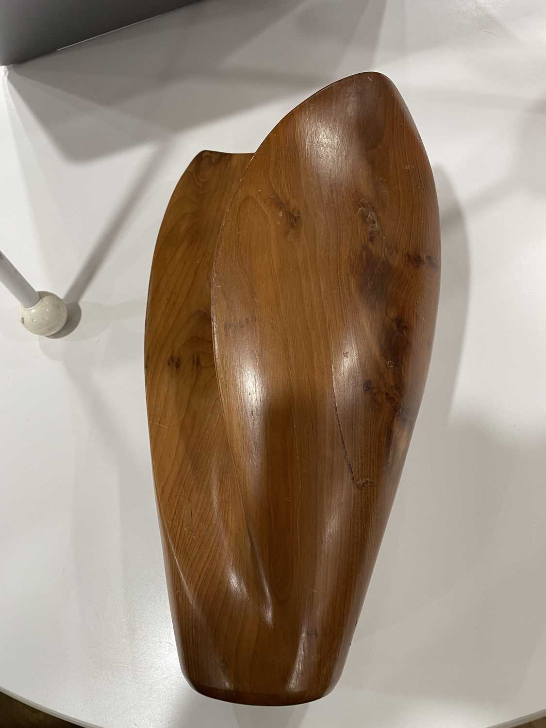 'Concave Form': a yew tabletop sculpture in the manner of Conrad Lewis, initialled CL, h. 32 cm Some - Image 3 of 13