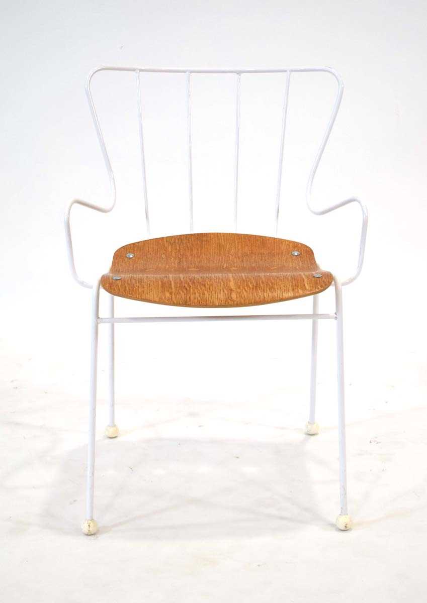 A 1950's 'Antelope' chair by Ernest Race, the white metalwork frame supporting a bentwood seat - Bild 2 aus 2