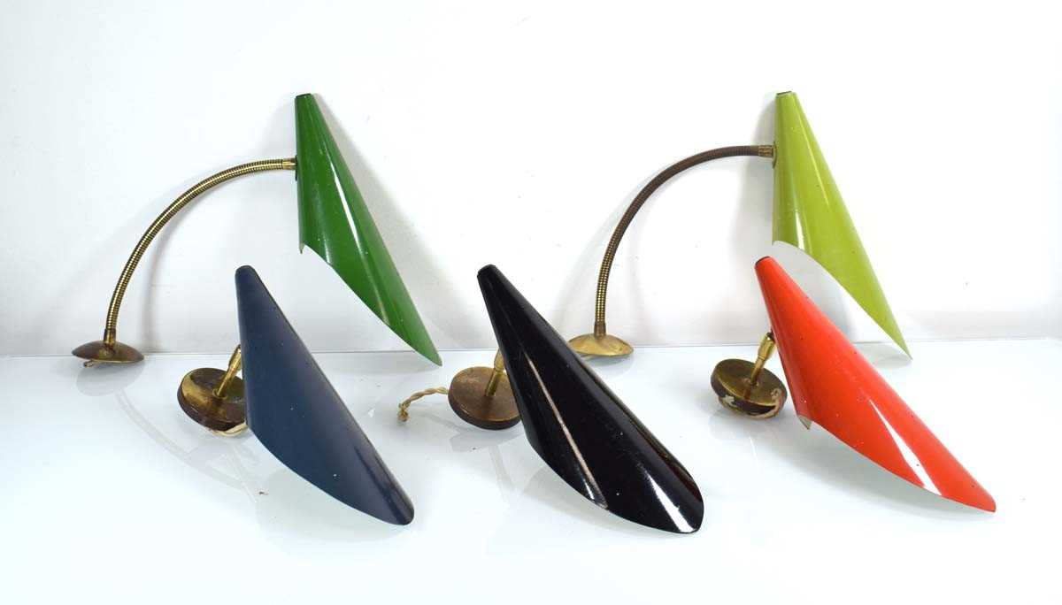 In the manner of Stilnovo, a set of five 1950's enamelled wall lights including two gooseneck - Image 2 of 4