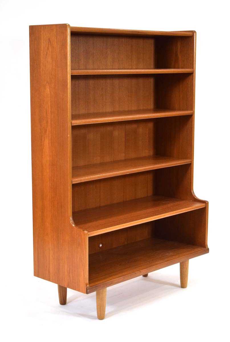 A 1970's teak open-faced 'waterfall' bookcase on later tapering legs, 84 x 34 x 126 cm