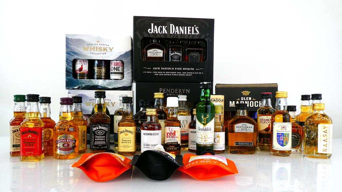 +VAT 5 box sets, approx 28 Miniatures & 3 pouches of various Whisky including Jack Daniel's, Filey