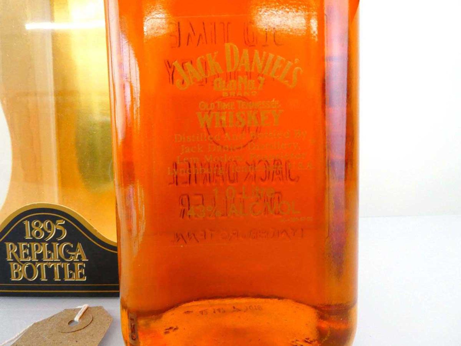 A bottle of Jack Daniel's Old No.7 1895 Replica bottle Old Time Tennessee Whiskey with box, circa - Image 3 of 3