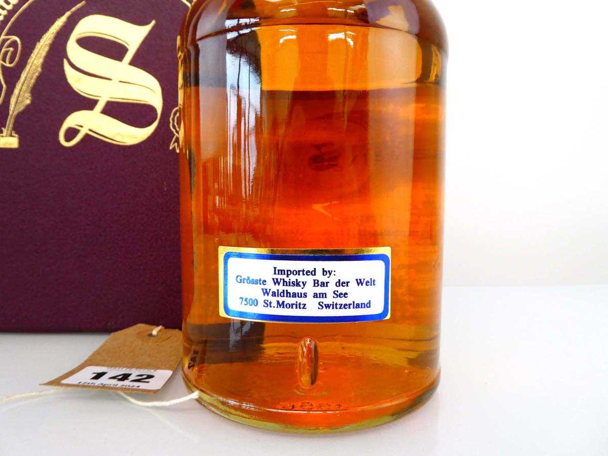 A dumpy bottle of Signatory Vintage 1967 Springbank Distillery 32 year old Single Campbeltown Malt - Image 3 of 3