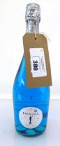 +VAT 5 bottles of Saraceni Blumond blue sparkling wine from Italy (Note VAT added to bid price)