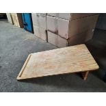 +VAT 5 boxed wooden bread stands