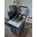 40cm gas Pitco twin well fryer with 2 baskets