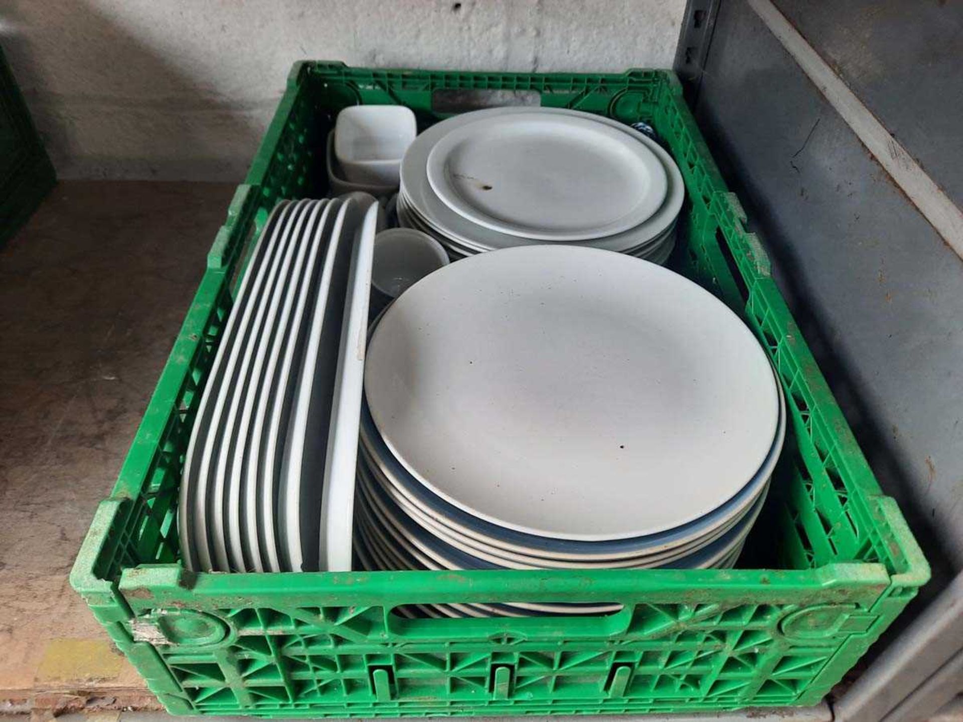 5 trays of mostly white ceramic tableware in various styles, includes enamelled plates, bowls, glass - Image 3 of 3