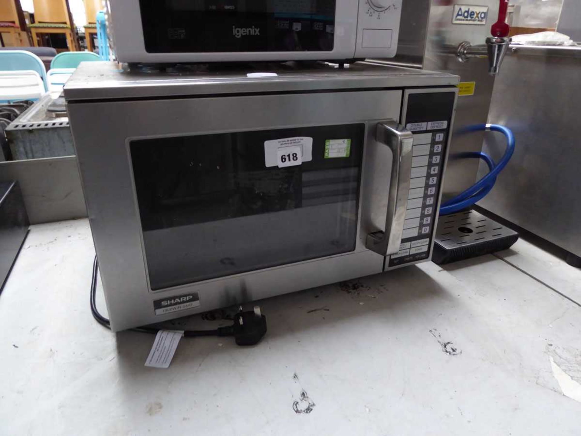 +VAT 52cm Sharp R-24AT microwave oven (Failed electrical test)