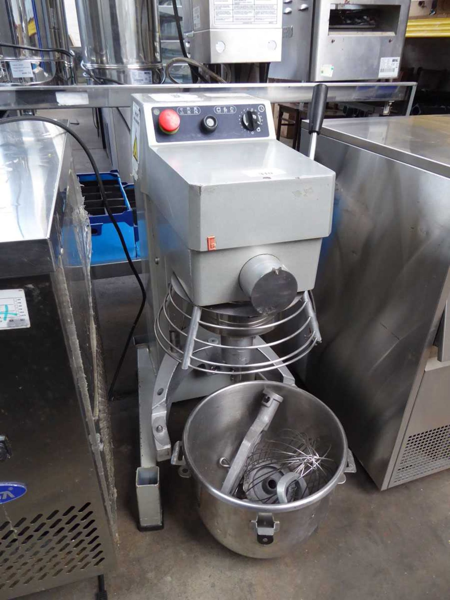 +VAT Crypto Peerless large commercial mixer with bowl, 3 attachments and safety guard