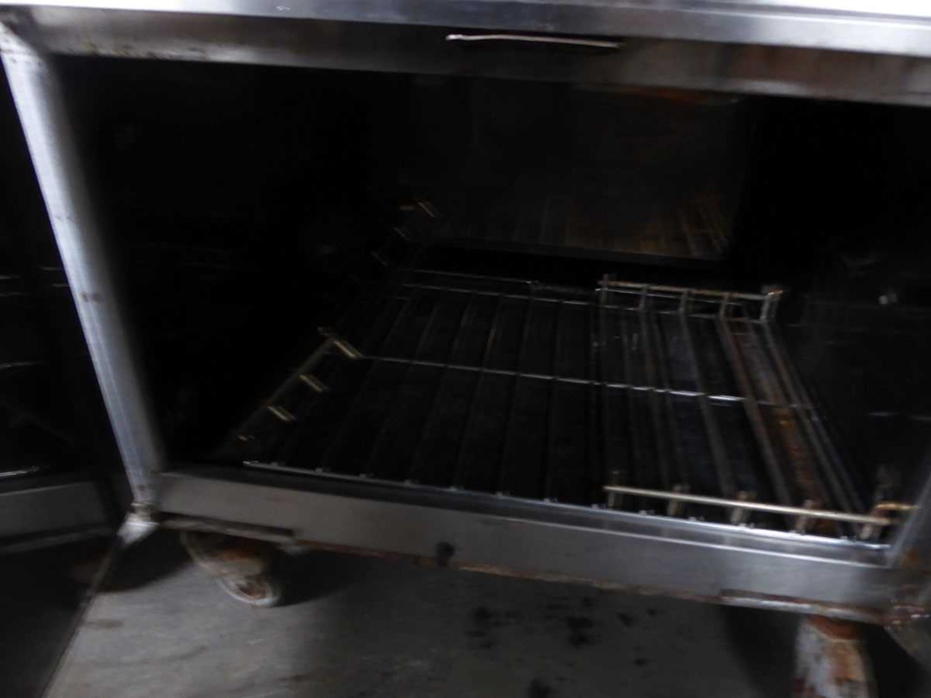 +VAT 90cm LPG Falcon 6 burner cooker with double door oven under - Image 3 of 3