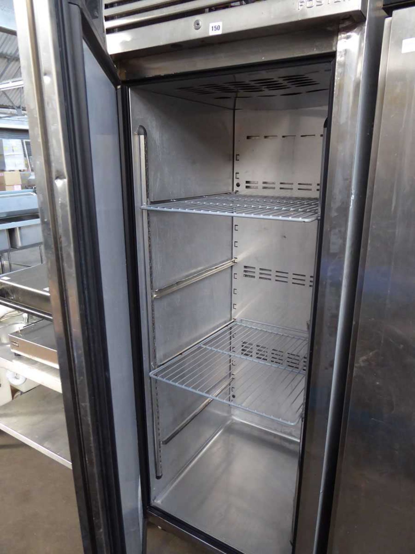 70cm model EP700L single door freezer (No lead) - Image 2 of 4