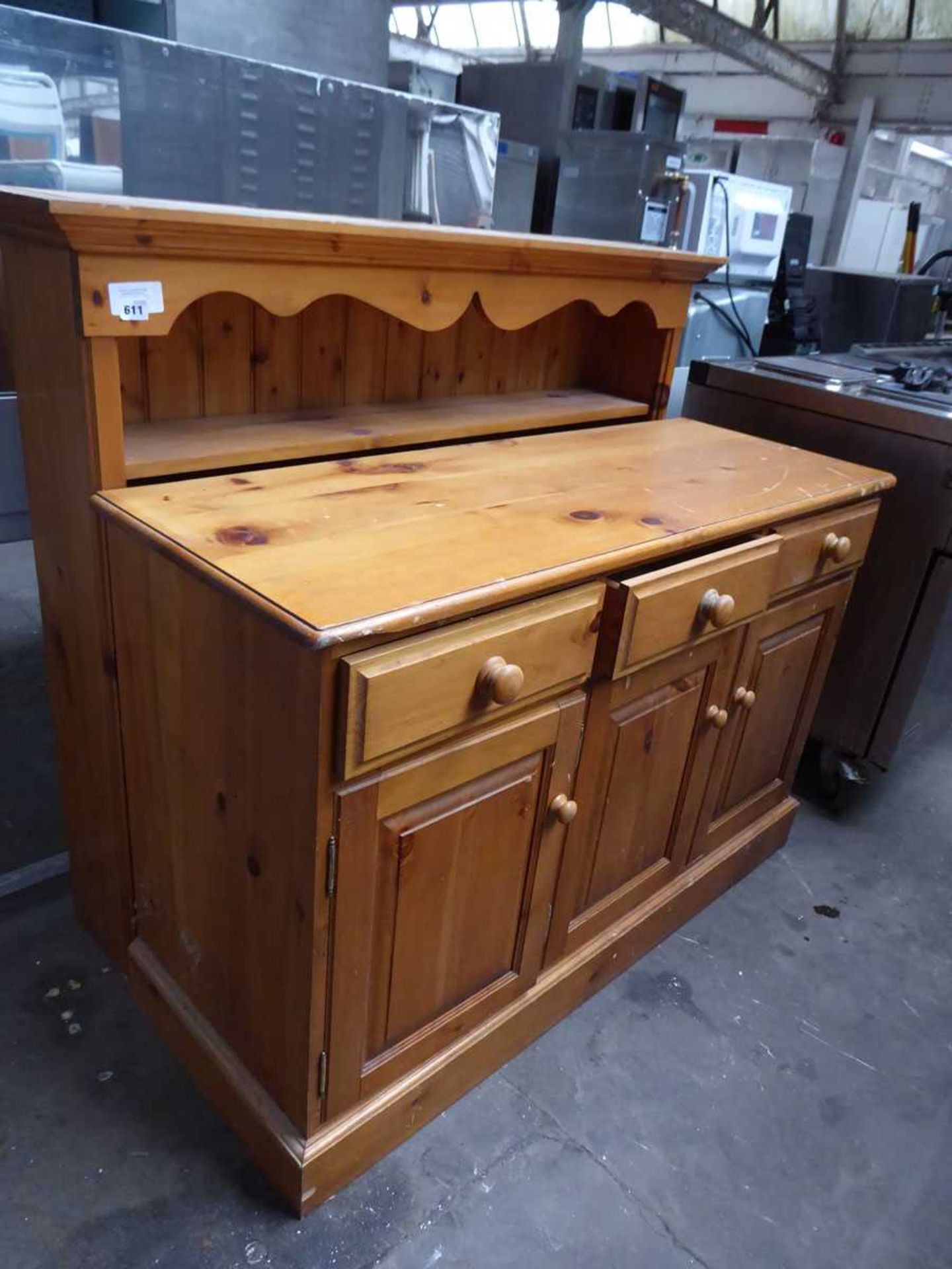 +VAT 130cm pine dresser