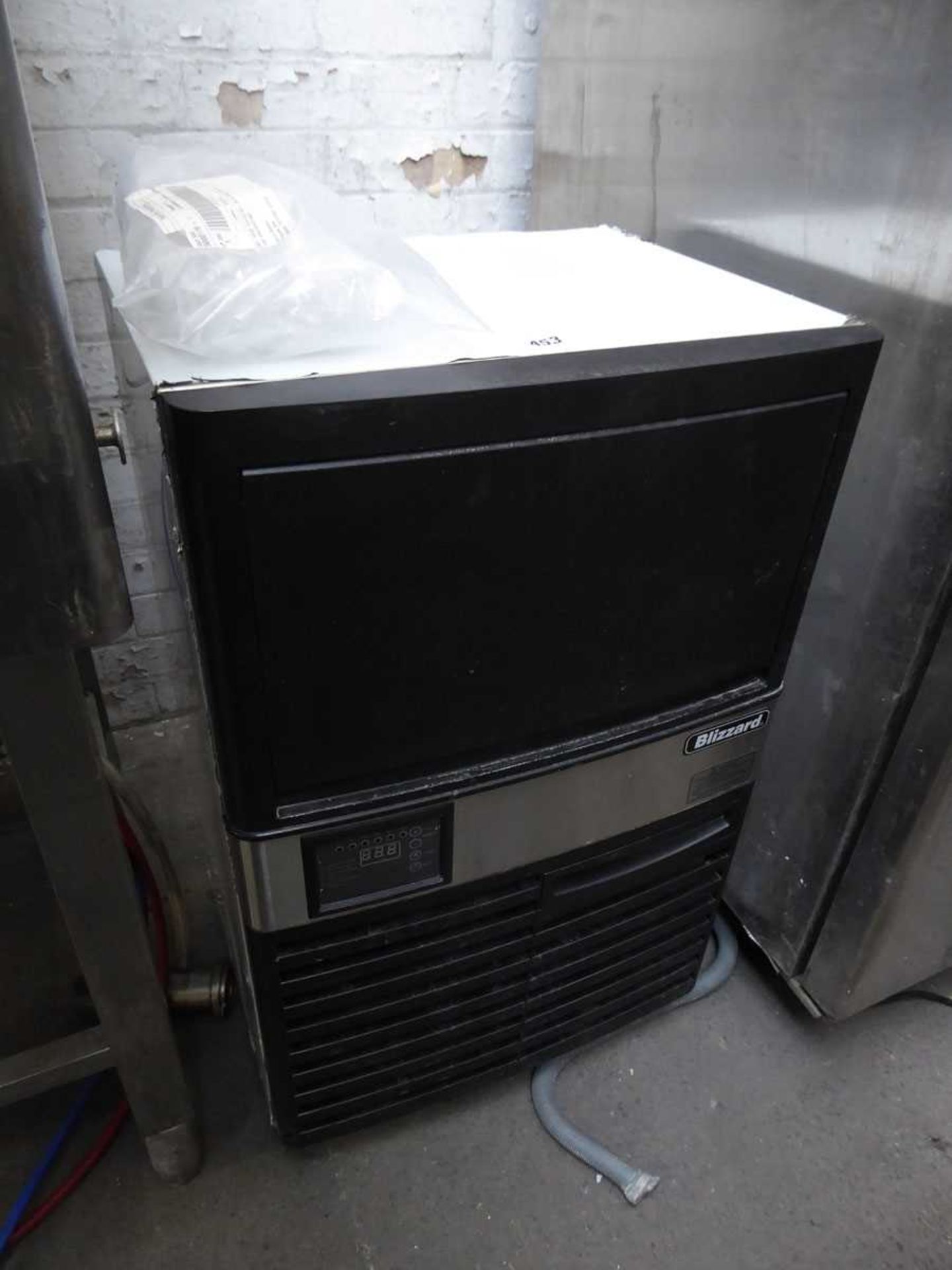 +VAT 50cm Blizzard small ice machine