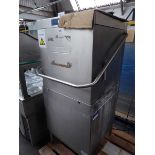 62cm Hobart AMS900-10N lift top pass through dish washer