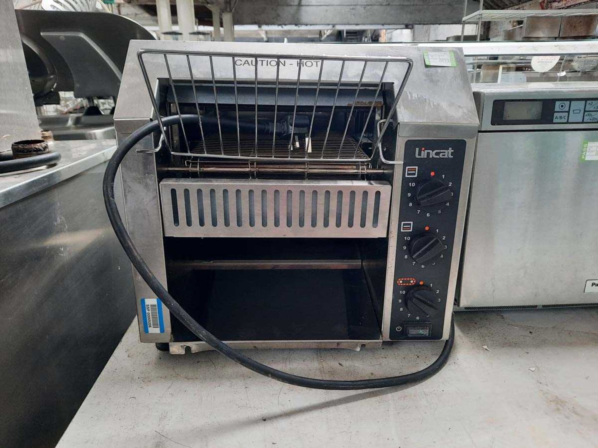 +VAT 42cm electric Lincat conveyor toaster - Image 2 of 2
