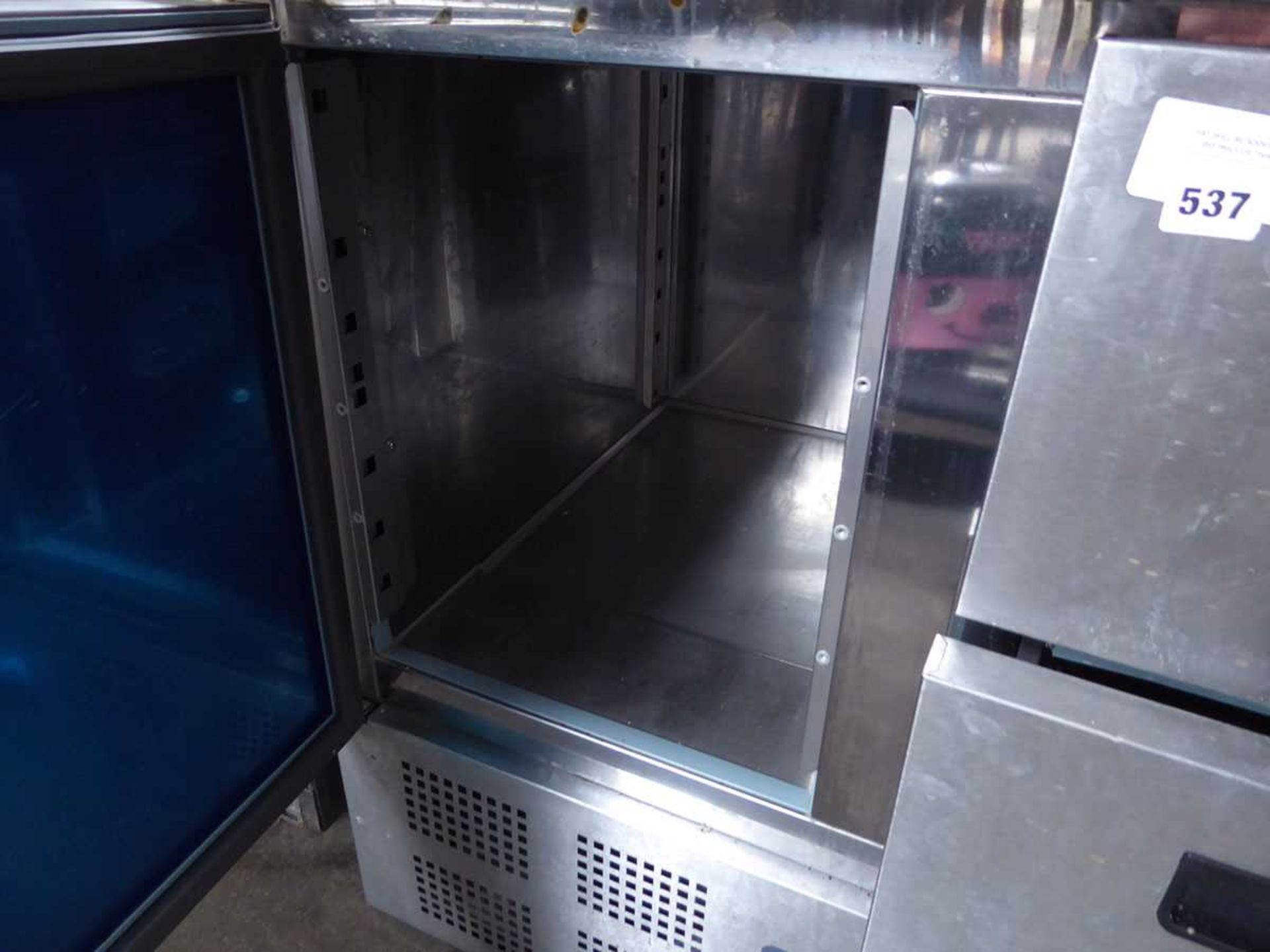 +VAT 90cm Polar counter fridge with door and 2 drawers - Image 2 of 3
