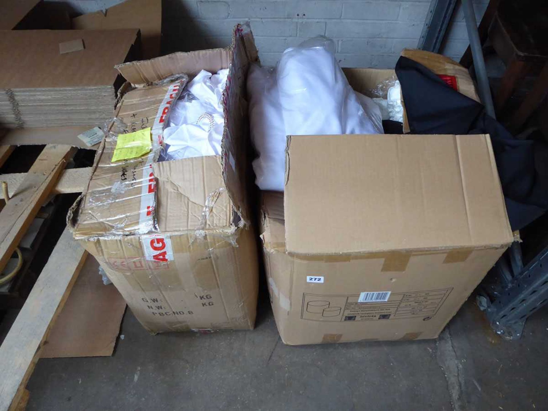 2 x boxes containing white and black assorted table linen and chair decorations and covers - Image 2 of 2