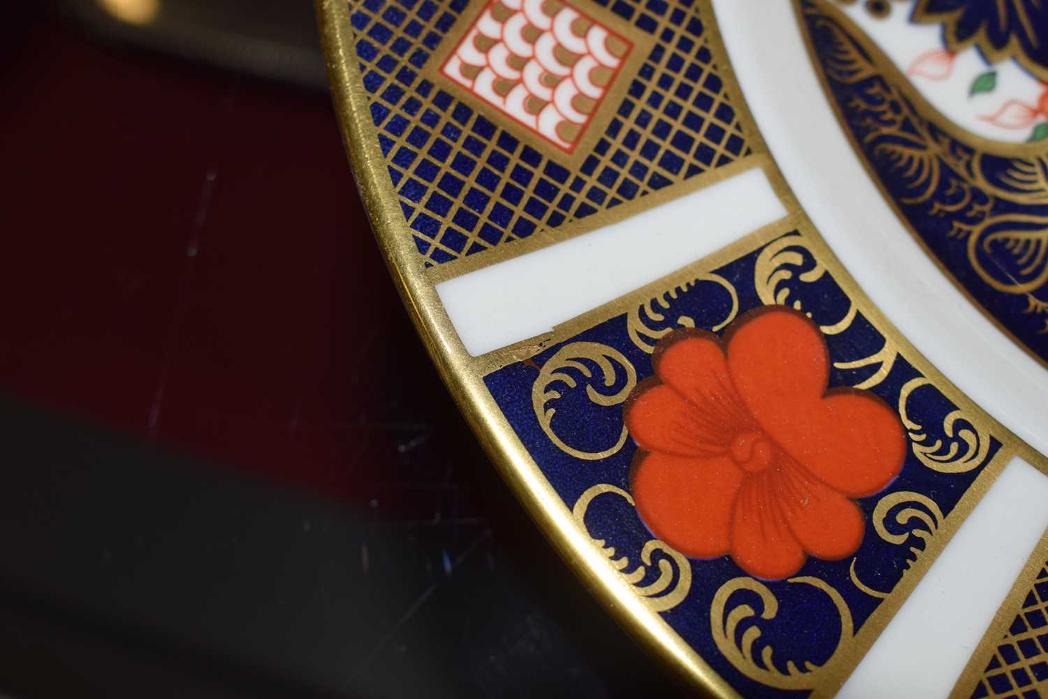 A Royal Crown Derby six-sitting tea service decorated in the 1128 pattern (qty) Blue ground very - Image 6 of 8