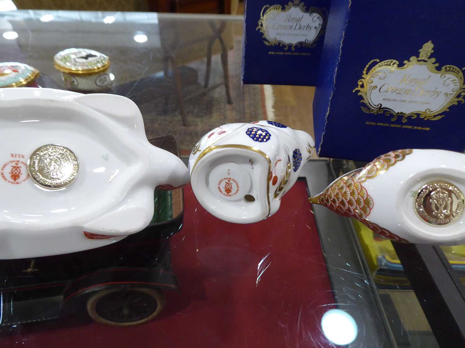 Three Royal Crown Derby paperweights modelled as a turtle, a wren and a mouse, max h. 6 cm, an - Image 3 of 3