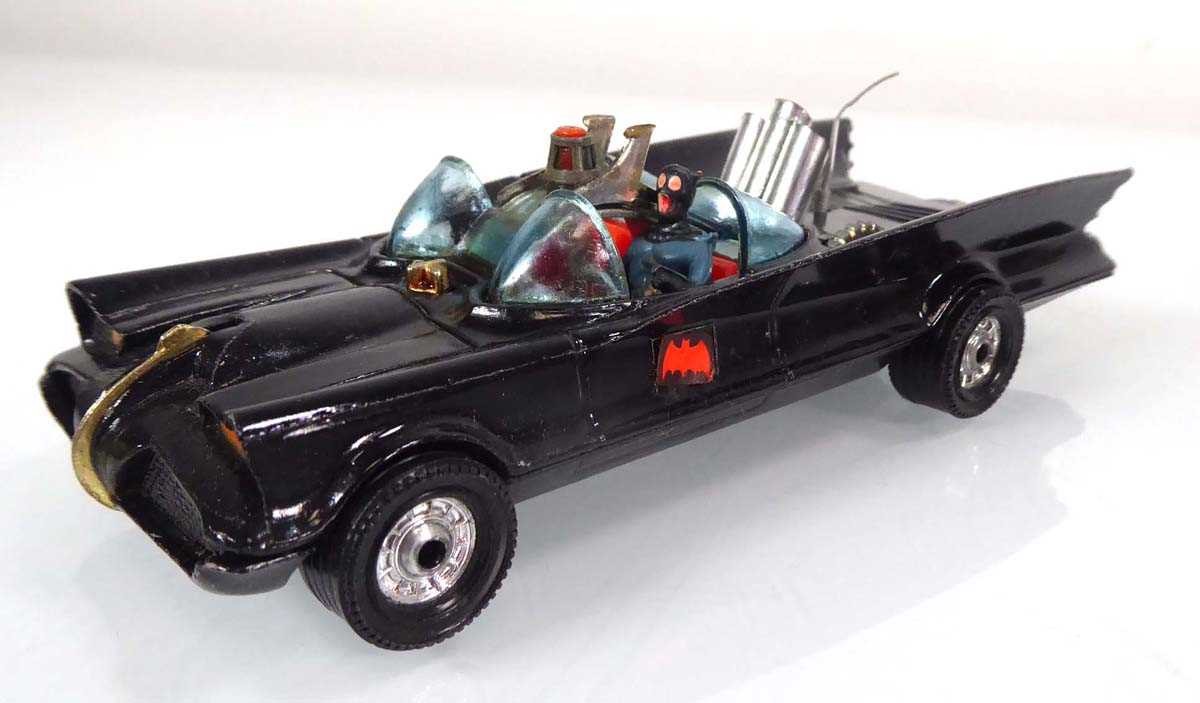 A Corgi GS40 Batmobile, Batboat on trailer and Batcopter gift set, boxed Box very poor - Image 3 of 12