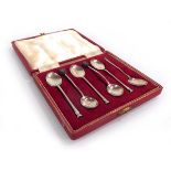 A harlequin set of six silver bean and seal end coffee spoons, Sheffield 1954/57, cased Not