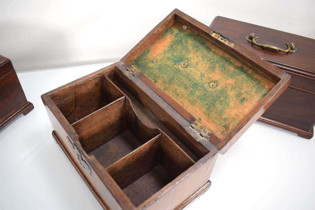 A group of three mahogany and walnut Georgian caddies/desk boxes on bracket feet (3) - Image 3 of 3