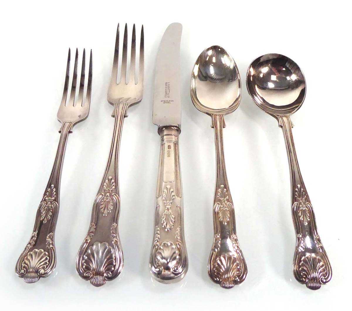 A group of silver Kings pattern flatware comprising: 6 x table forks, 6 x dessert forks, 6 x table - Image 6 of 7