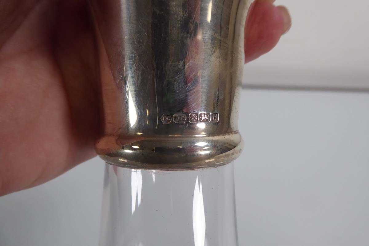 A modern silver mounted decanter and stopper, Sheffield 2003, h. 30.5 cm, together with a plated - Image 4 of 4