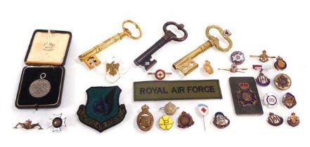 A group of collectables including a George V Special Constabulary Medal awarded to Thomas E