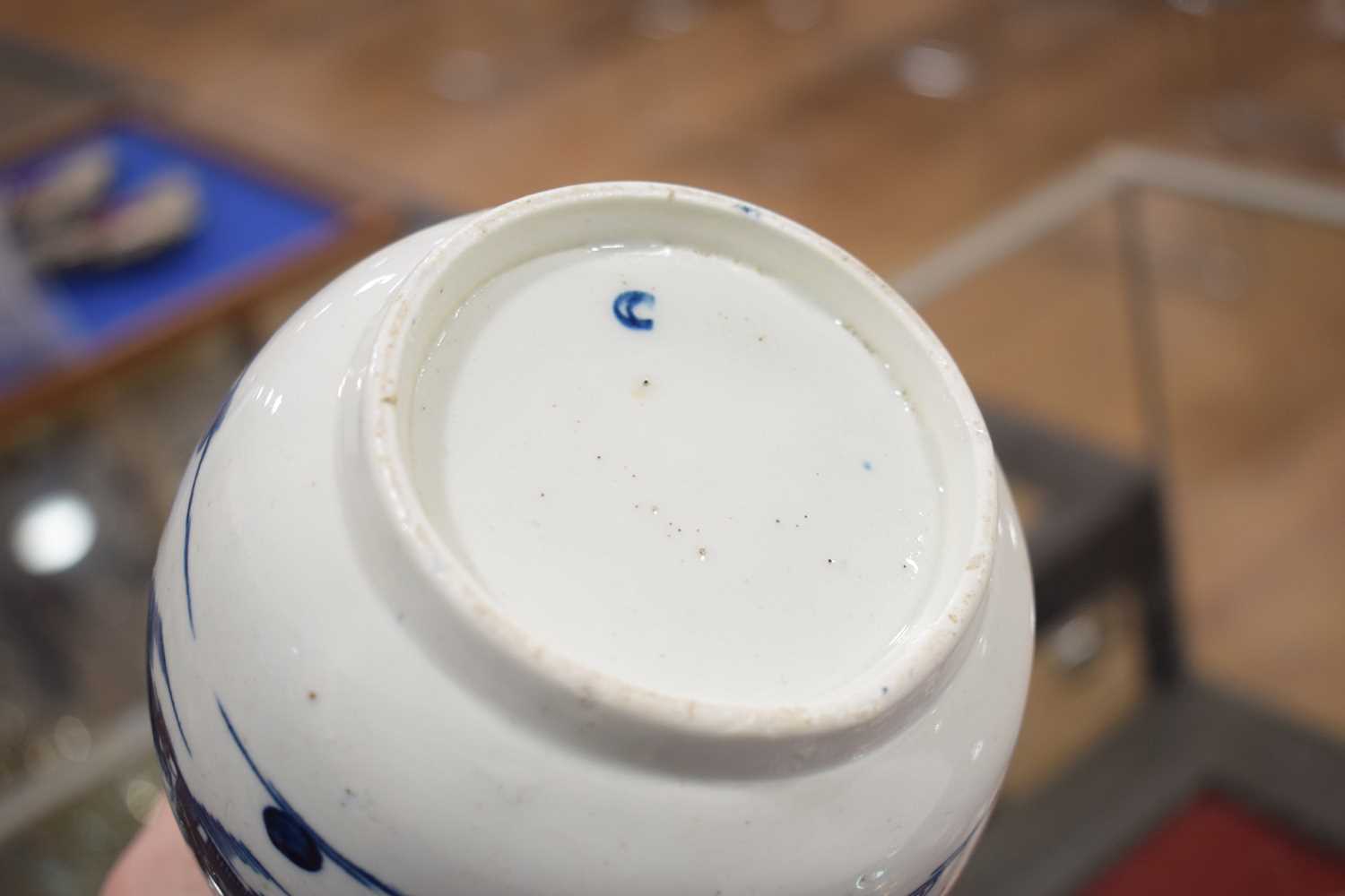 A Worcester blue and white coffee pot decorated in the Chinese manner, h. 17 cm, a Worcester blue - Image 2 of 21