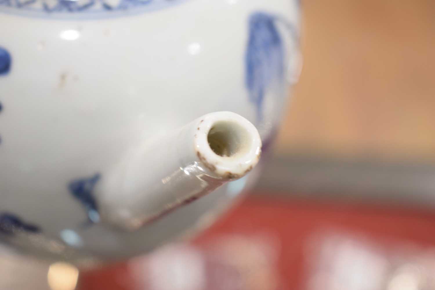 A Worcester blue and white coffee pot decorated in the Chinese manner, h. 17 cm, a Worcester blue - Image 6 of 21