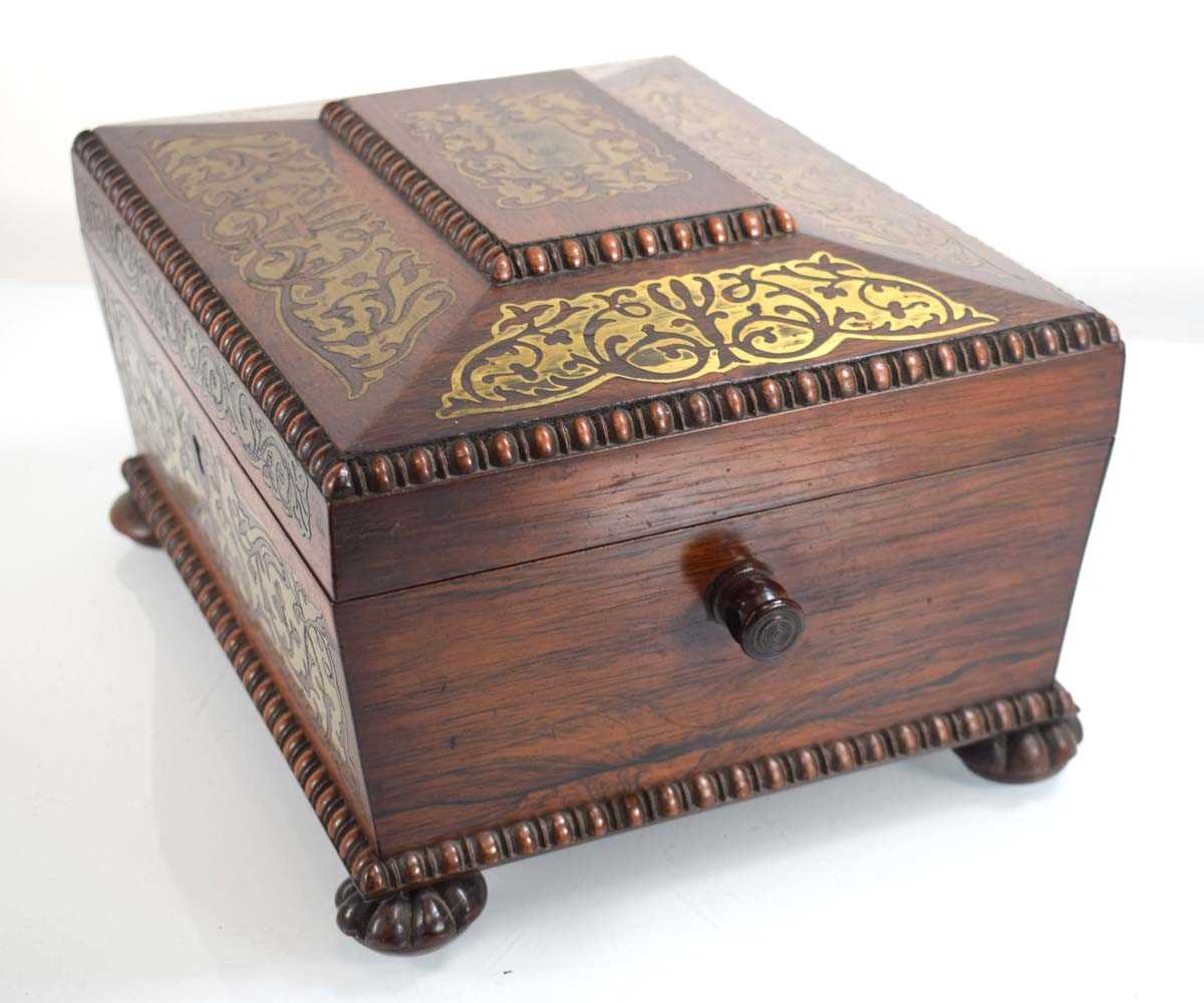 A Regency rosewood and brass inlaid jewellery box of sarcophagus form, the fitted interior with a - Image 2 of 3