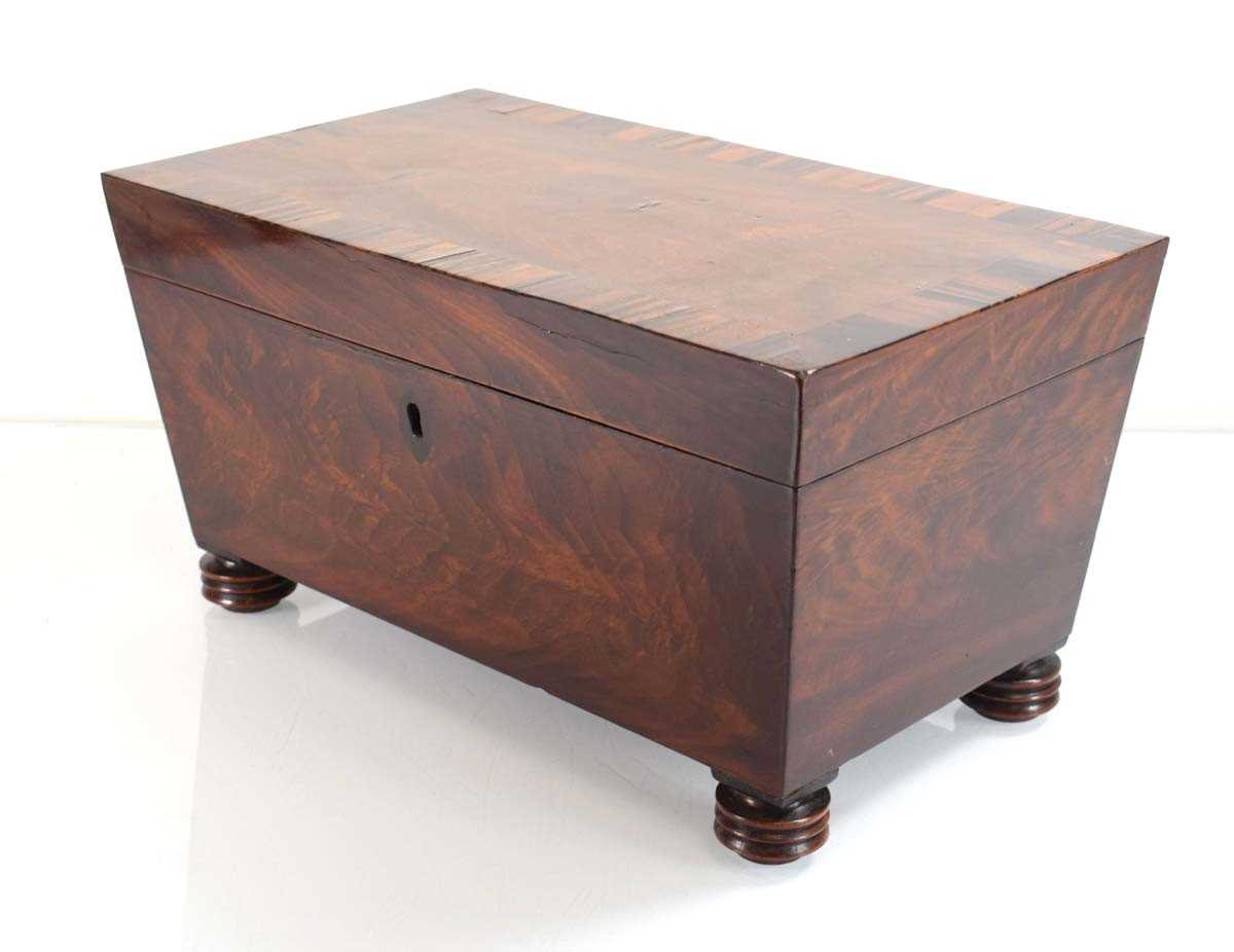 A 19th century mahogany and rosewood banded tea caddy, the interior with two detachable - Bild 2 aus 2