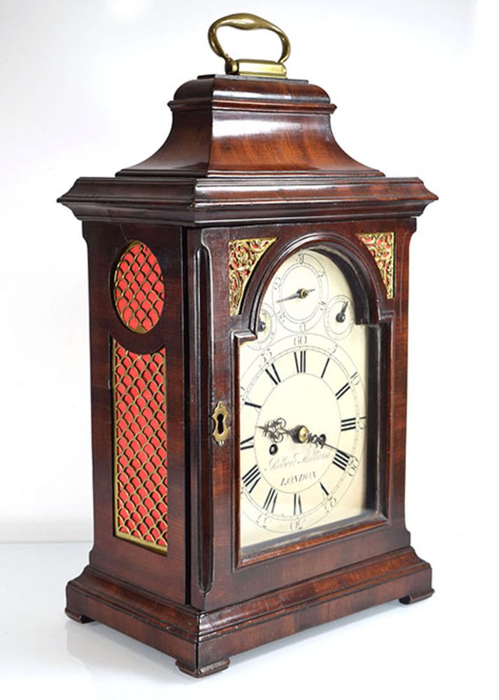 Antique Furniture, Collectors’ Items & Jewellery