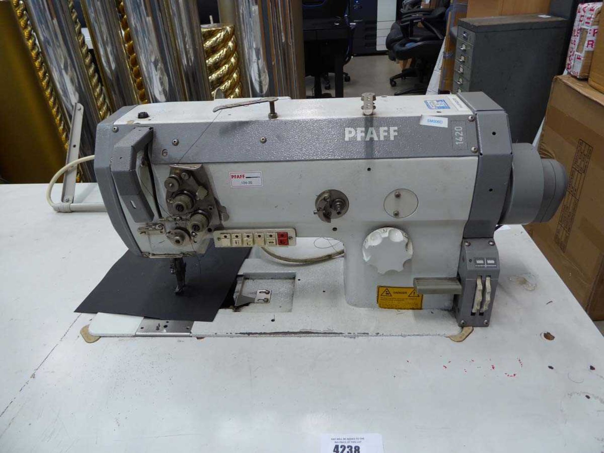 +VAT PFAFF industrial sewing machine - Image 2 of 5