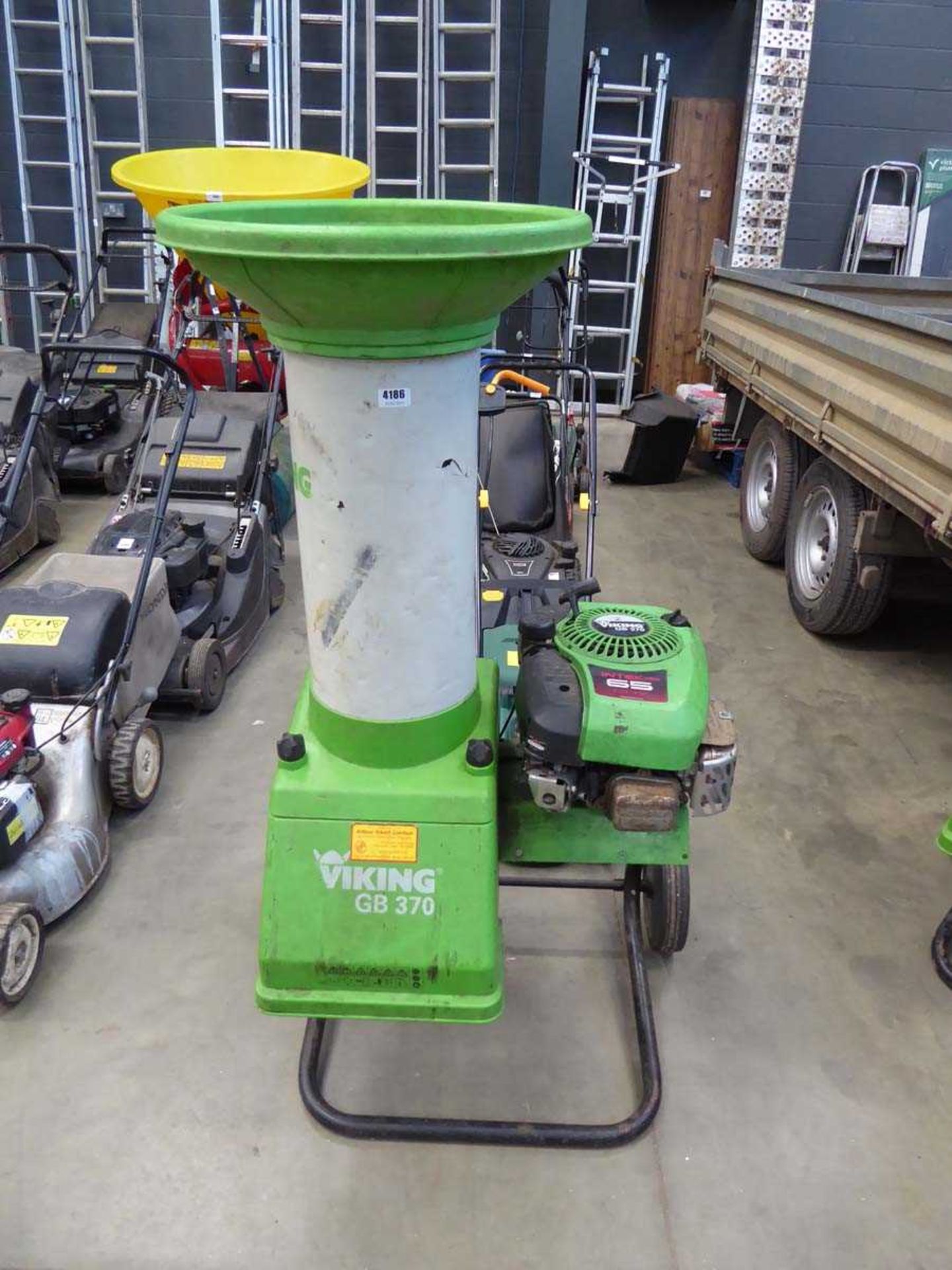 Viking GB 370 petrol powered garden shredder