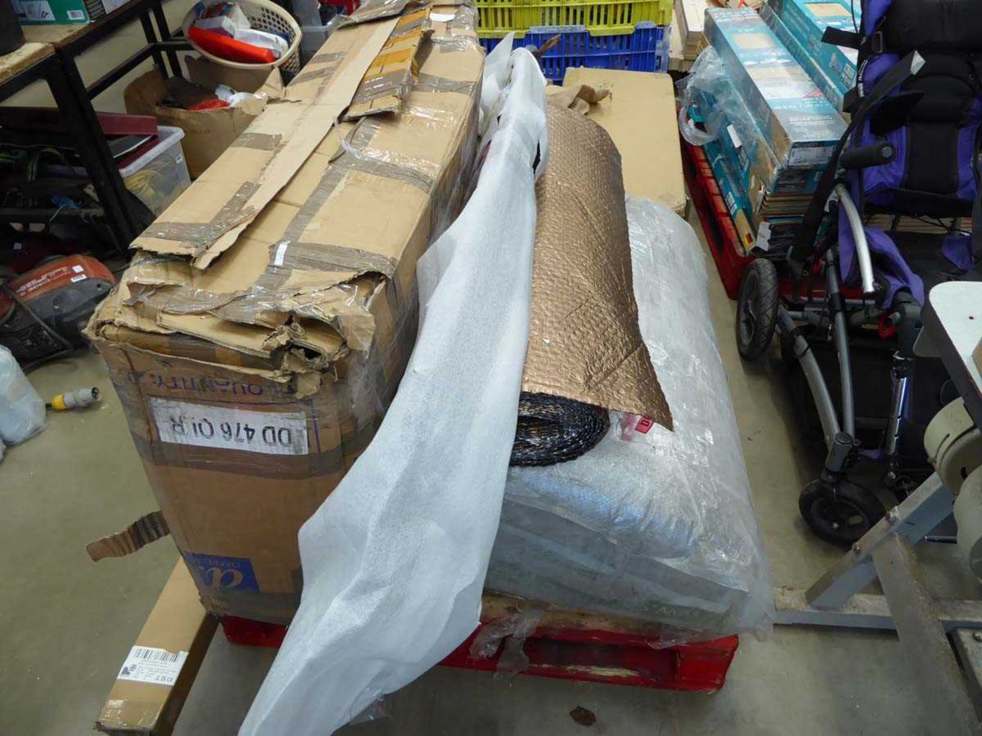 +VAT 2 pallets containing various items including LED baton lights, insulation roll, small running - Image 2 of 4