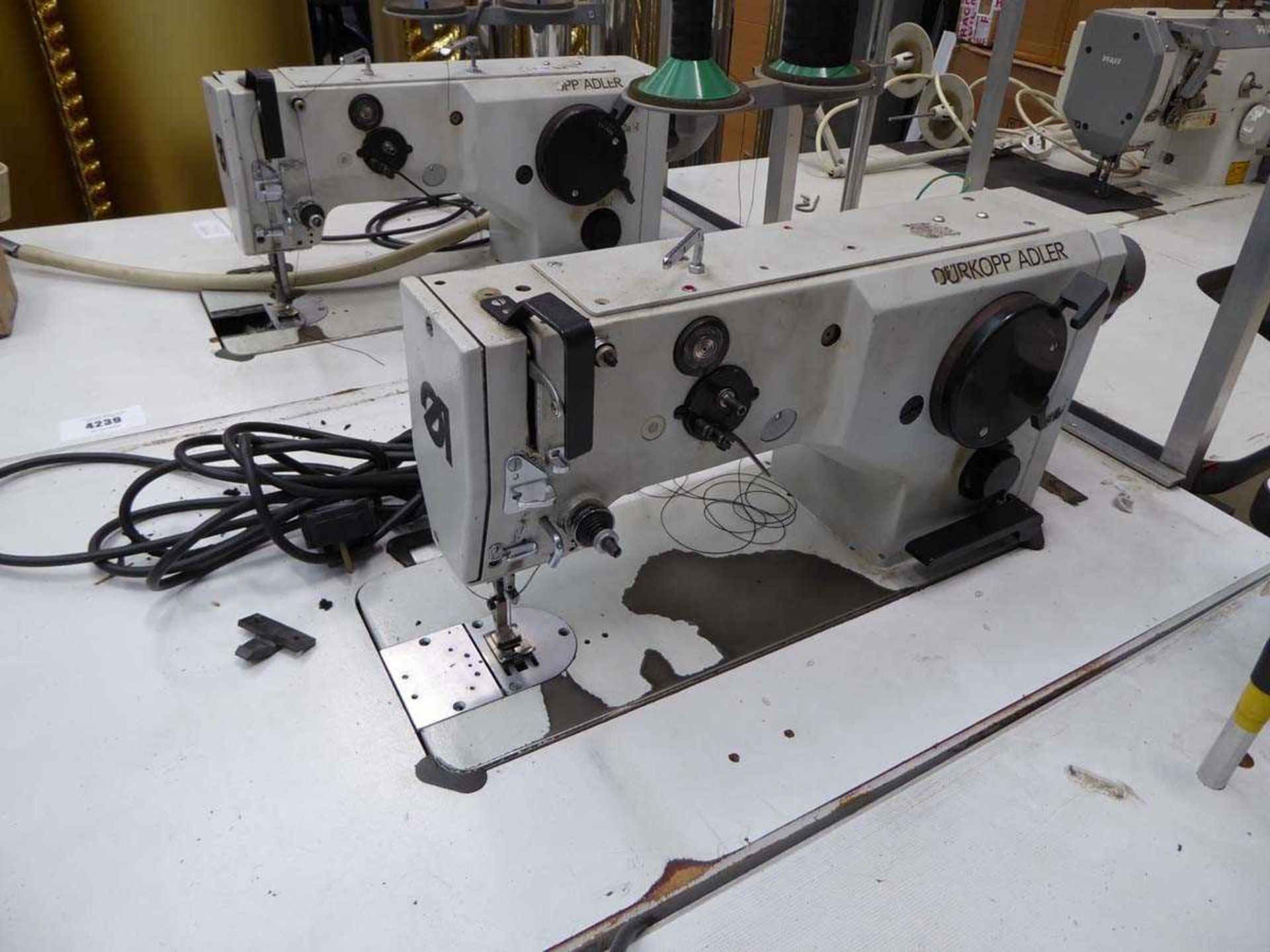 +VAT Durkopp Adler industrial sewing machine - Image 4 of 5