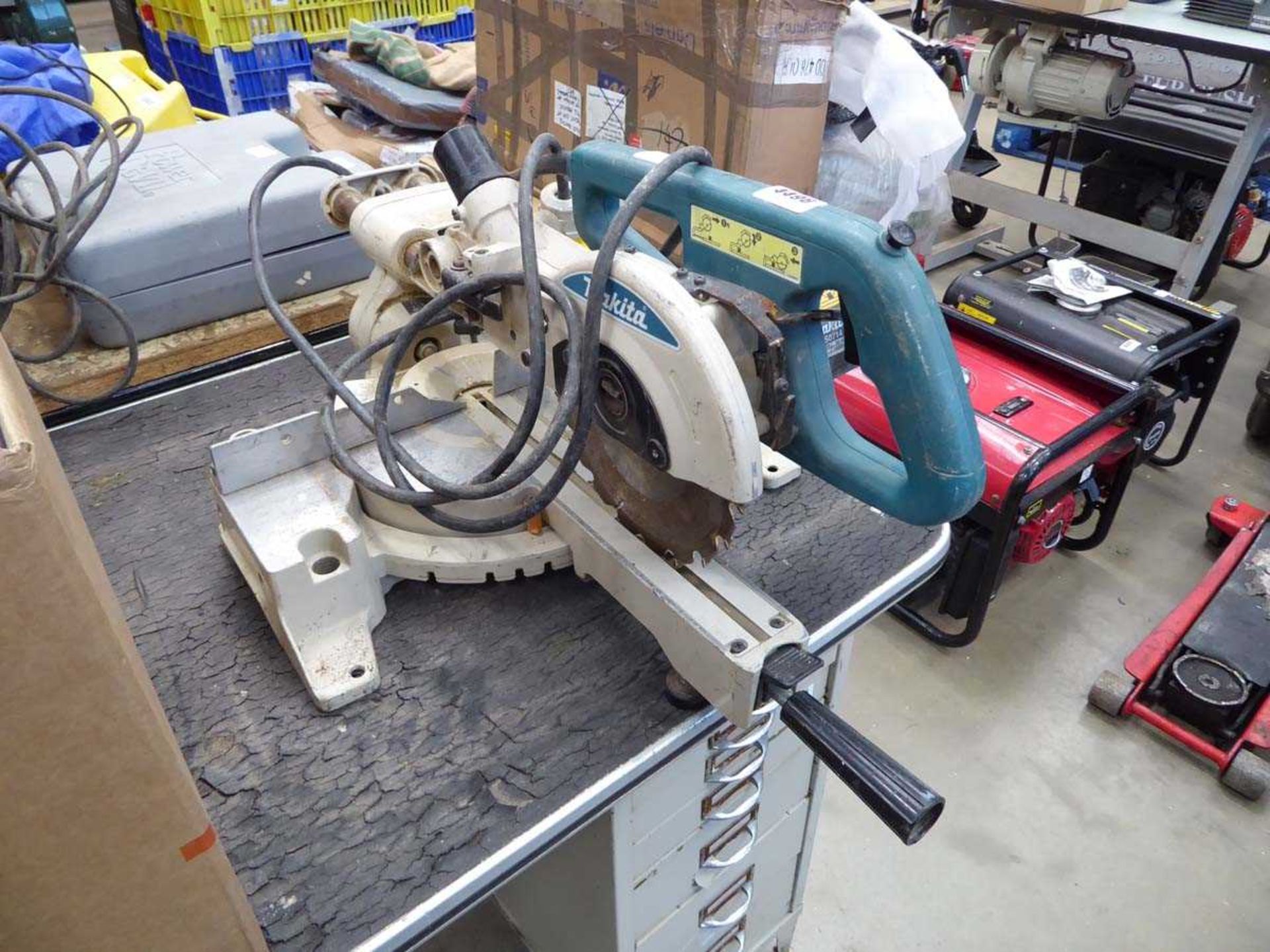 110v Makita chopsaw