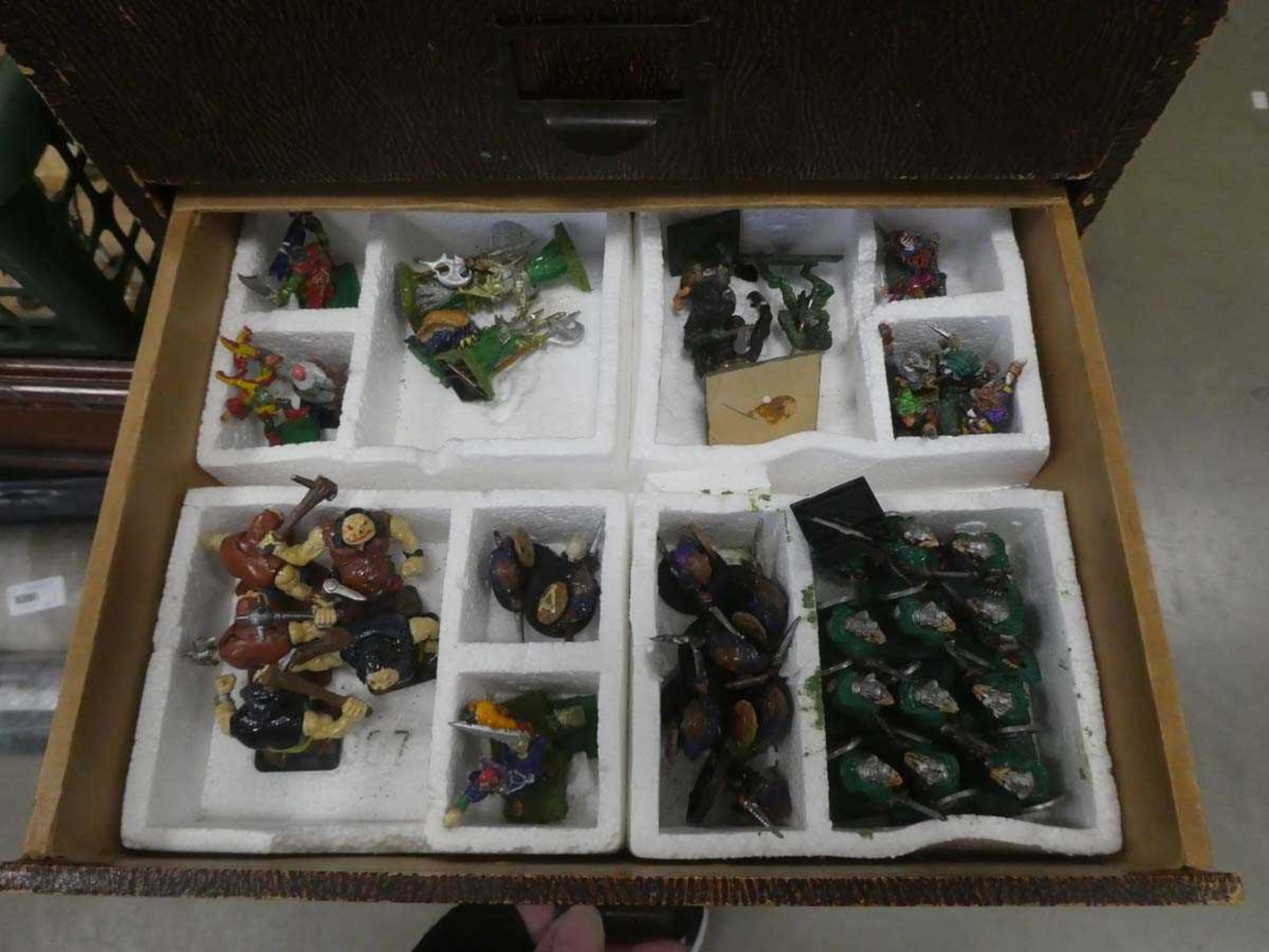 6 boxes containing large quantity of painted lead soldiers - Image 11 of 11