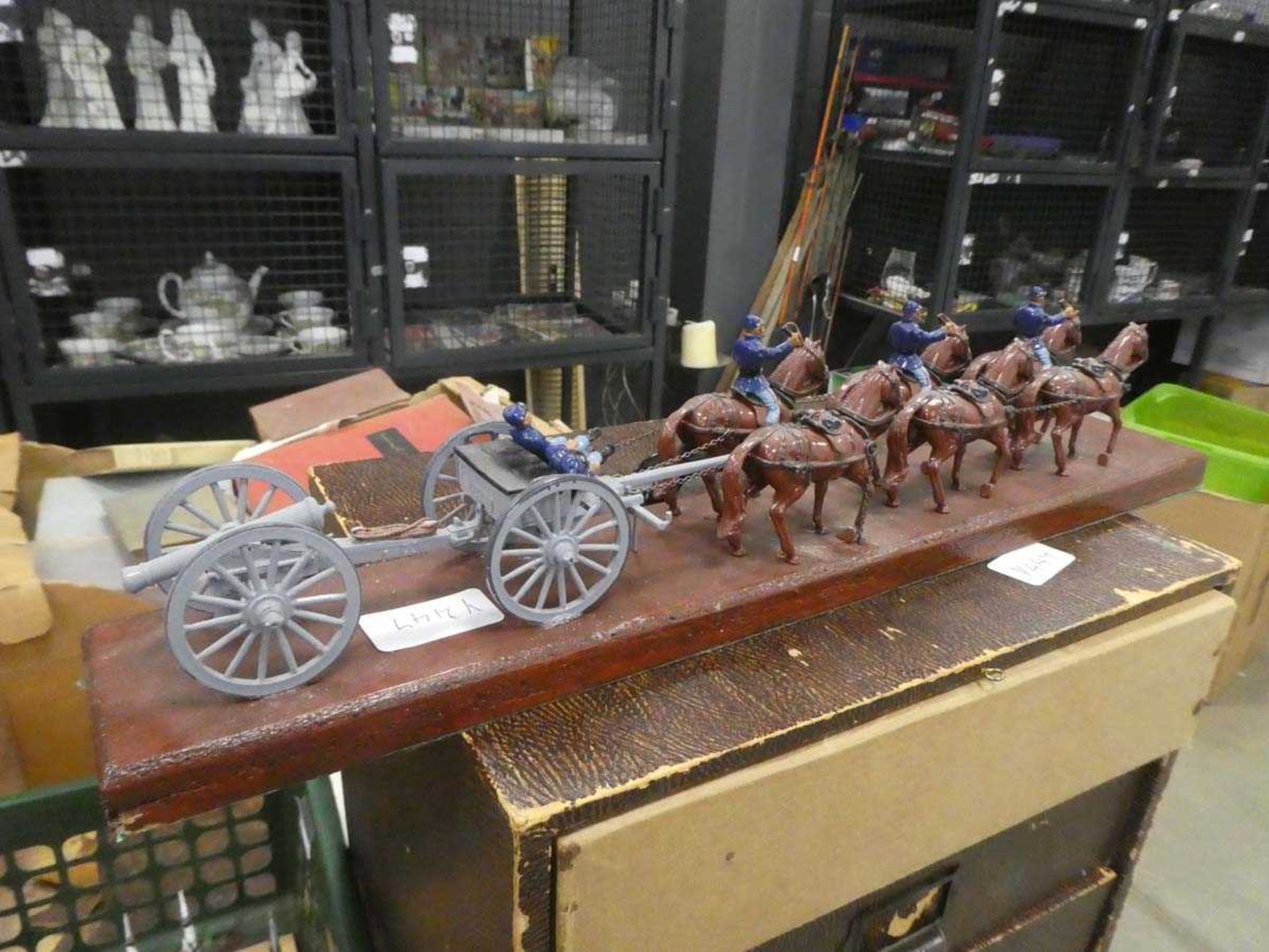 6 boxes containing large quantity of painted lead soldiers - Image 8 of 11