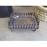 Metal fire basket