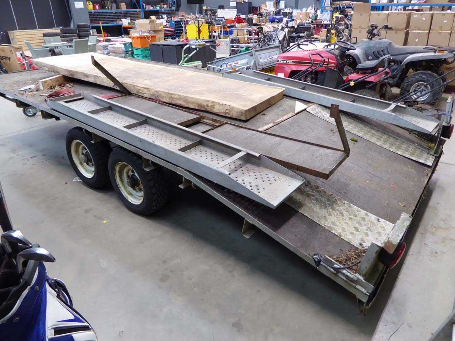 Large twin axle beaver tail plant trailer/car trailer with hand winch and ramps - Image 6 of 6